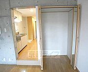 奥行きのあるクローゼット
