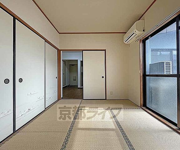寝室