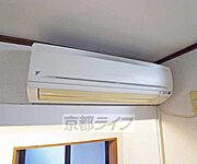 シンプルなエアコンです