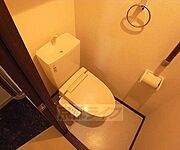 清潔感のあるトイレです。