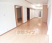 とても広々とした居室です。