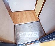 広めの玄関です
