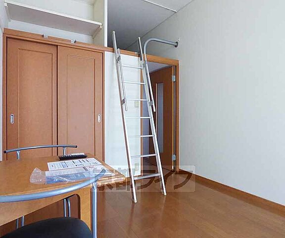 寝室