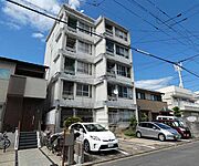 建物外観です。