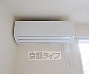 嬉しいエアコン付き・