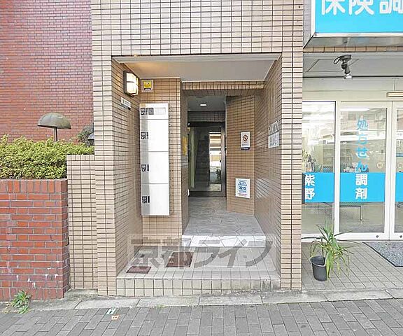 エントランス