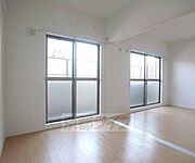 東向きの明るいお部屋ですよ