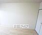 リビング/ダイニング：横から見たお部屋です