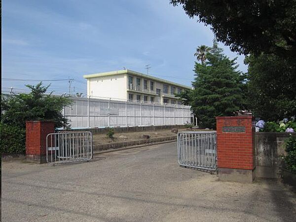 画像18:宮崎東小学校