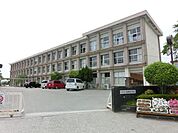 本郷中学校