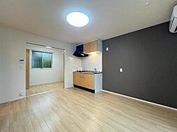 ポニョ・コンフィート 1階1LDKのリビング/ダイニング