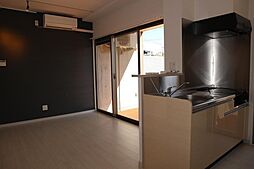 アルテマイスター潮見 103 1階1LDKのリビング/ダイニング