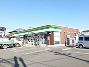 ファミリーマート潮見町店まで100m