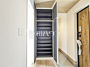 1号棟　玄関収納　【新座市池田4丁目】