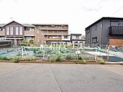 現場風景【東大和市仲原3丁目】 周辺環境はもちろん、日当たりや設備仕様など、実際に行ってみないと分からないことも多くございます。営業担当がご案内いたしますので、お気軽にお問い合わせください。
