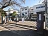 周辺：東大和市立第六小学校 (440m)