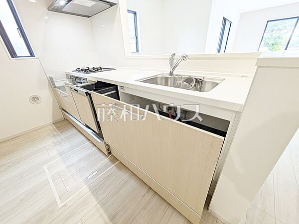 キッチンを拡大表示