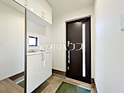 G号棟　玄関　【三鷹市北野3丁目】