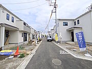 ≪接道状況≫同時期に生活をスタートさせるご家族の多い分譲地は、困ったときも心強い存在になりそうですね！【府中市日新町3丁目】