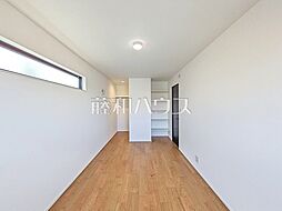寝室の画像