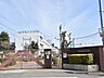 周辺：立川市立川第二中学校 (950m)