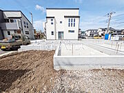 4号棟　外観　【東大和市芋窪4丁目】建築中のため、完成後には確認できなくなる構造部分などが今ならご覧いただけます。入居後のマイホームへの愛着も違うかもしれませんね！
