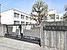 周辺：昭島市立共成小学校 (440m)