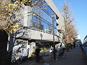 練馬区立貫井図書館 (630m)