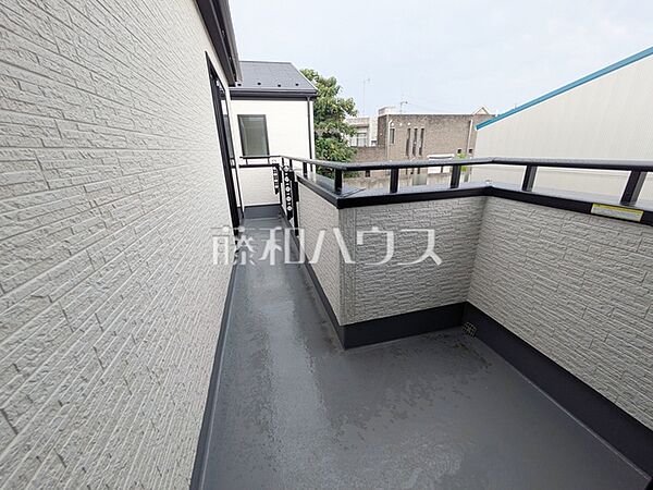 バルコニーを拡大表示