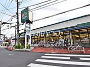 マルエツ東久留米店 (820m)