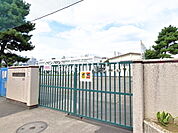 立川市立第三小学校 (730m)