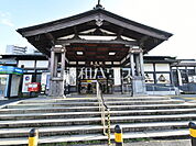 高尾駅 (2690m)