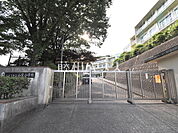 八王子市立小宮小学校 (760m)