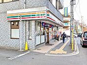 セブン-イレブン 八王子高尾駅南口店 (480m)