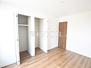 「中古」を感じさせない輝き☆彡丁寧に使用された、清潔感あふれる築浅4LDK。 居室　【清瀬市中清戸4丁目】