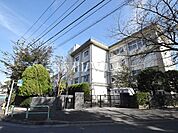 練馬区立八坂中学校 (1090m)