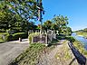 周辺：都立陵南公園 (2240m)