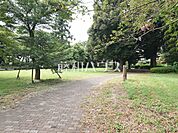 都立武蔵野公園 (980m)