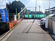 ≪接道状況≫周辺は落ち着いた雰囲気の住宅地です。小さなお子様がいるご家庭も安心です。　【府中市本町4丁目】
