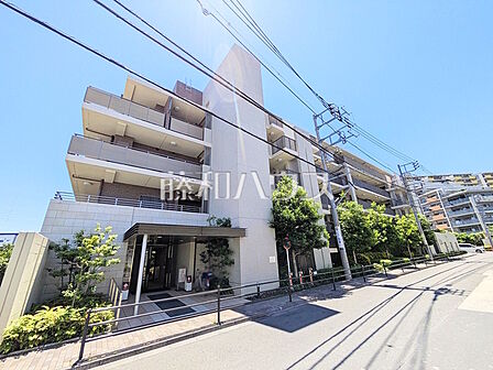 ≪外観≫西武多摩川線「是政」駅徒歩7分!この恵まれたロケーションによる幸福感は、毎朝の通勤時にしっかりと感じられるのではないでしょうか。 【ルネファンタグラーレ府中是政】