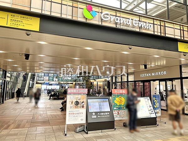 周辺を拡大表示