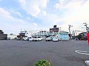 ファミリーマート 練馬土支田二丁目店 (270m)