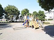 井口太陽の広場児童遊園 (470m)