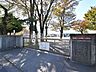 周辺：清瀬市立第三小学校 (650m)