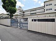 西東京市立田無第二中学校 (880m)