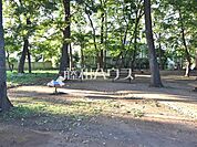 栗原緑地公園 (840m)