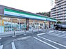 周辺：ファミリーマート 天野谷戸公園前店 (330m)