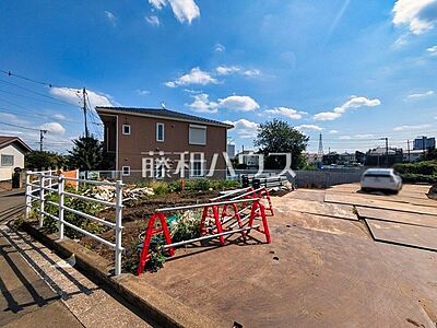 外観:現場風景【東久留米市新川町1丁目】西武池袋線「東久留米」駅 徒歩8分に全7区画の建築条件付き土地が登場致します! 外観:現場風景【東久留米市新川町1丁目】西武池袋線「東久留米」駅 徒歩8分に全7区画の建築条件付き土地が登場致します!
