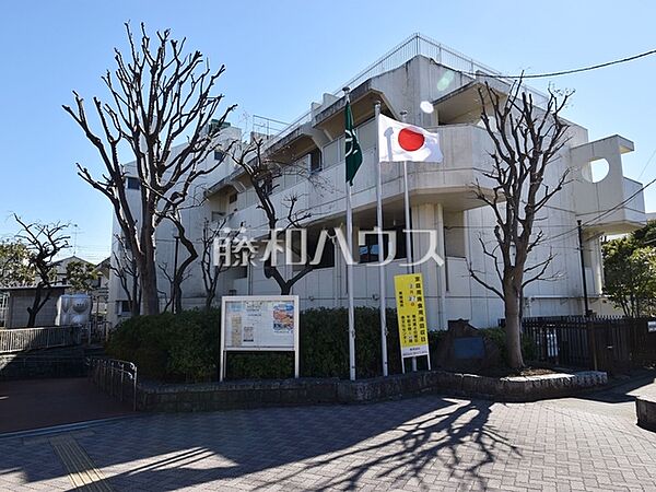 周辺を拡大表示