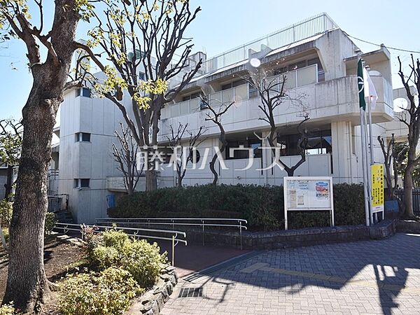 周辺を拡大表示